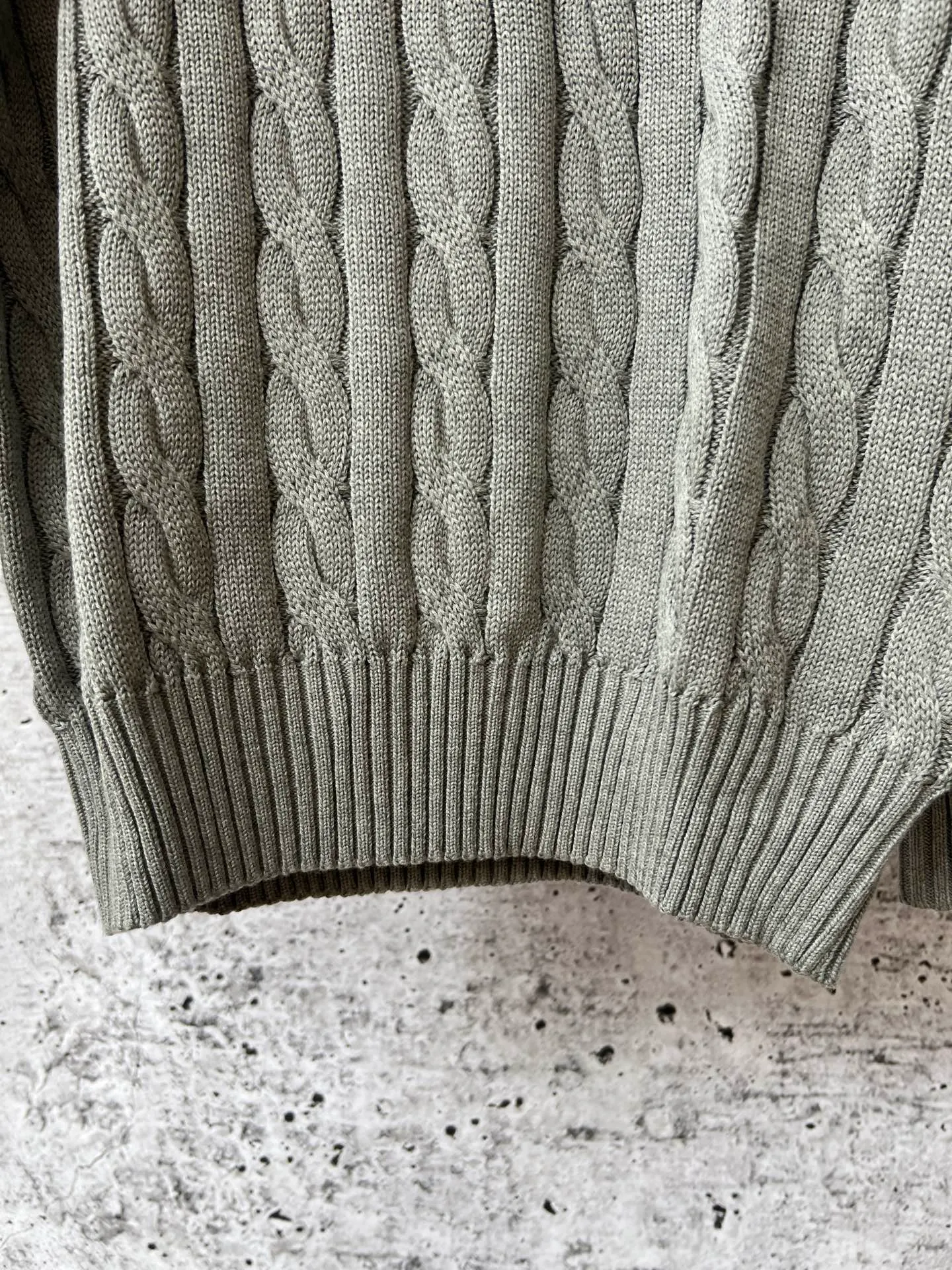 P230 Ralph Lauren men's and women's round neck rubberized sweater, made of the same pure cotton washed fabric as the original, no difference in craftsmanship details, original pony embroidery on the chest, restored one to one